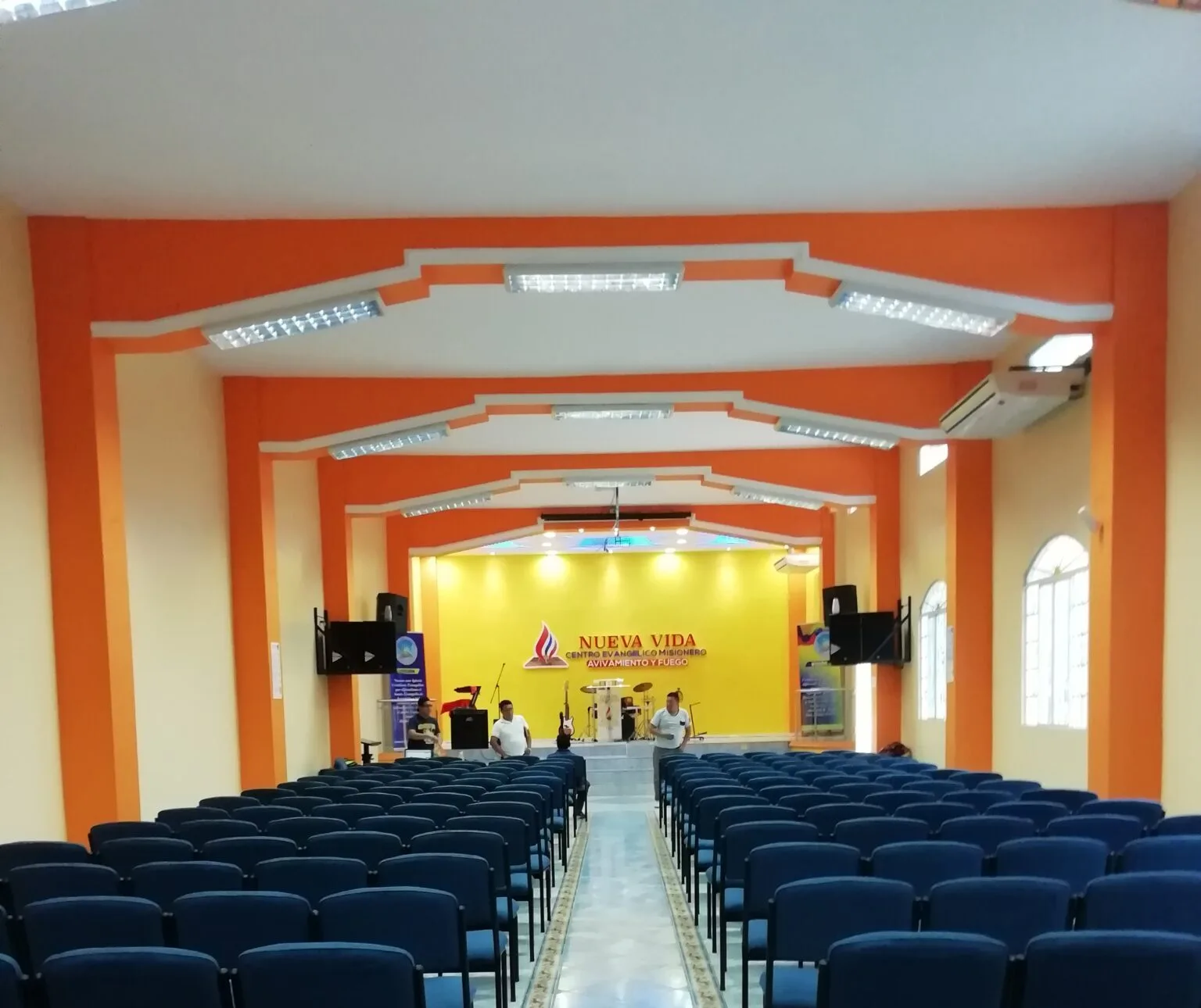 Auditorio Nueva Vida 1