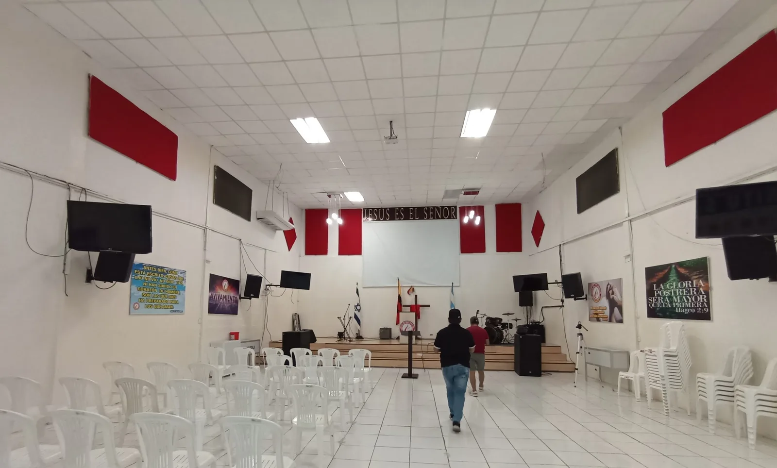 Auditorio Arca de Avivamiento 1