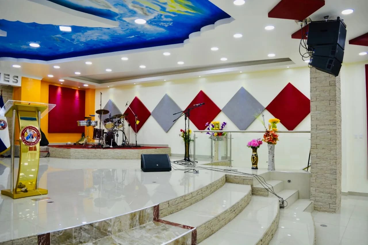 Auditorio Luz A Las Naciones 5